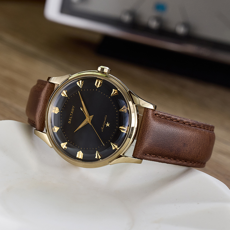 ساعة يد رجالية أوتوماتيكية ميك - مراجعة Omega Watch Constellation وسعره