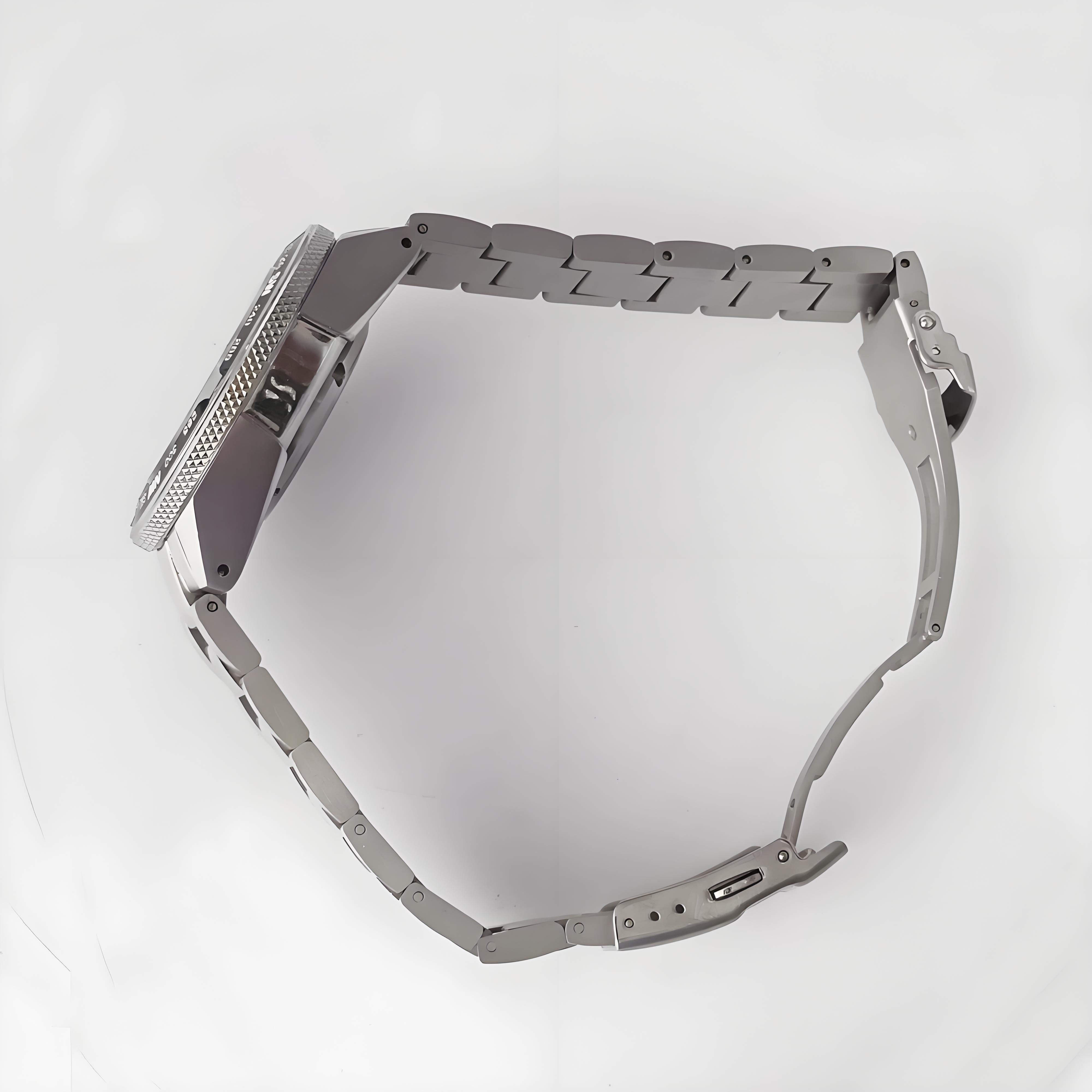 الساموراي كينغ حافظة NH35 تناس - مراجعة Citizen Watch Tsuyosa وسعره