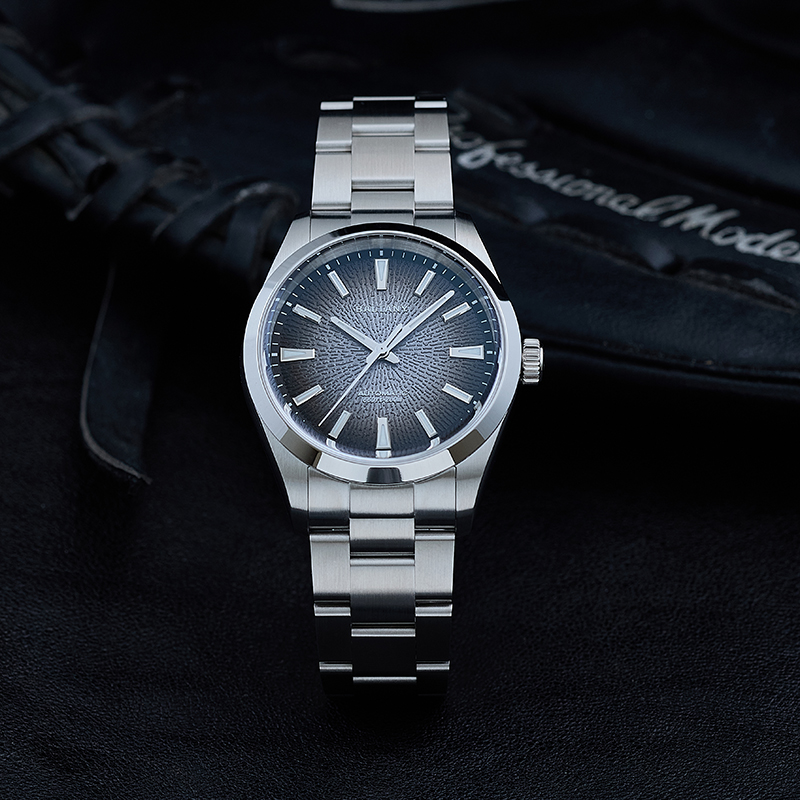 Baltany ساعة رياضية ميكانيكية  - مراجعة Omega Watch Constellation وسعره